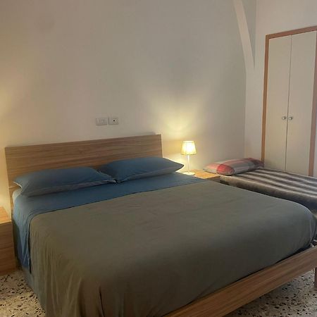 Casa Melo Lägenhet Monopoli Exteriör bild